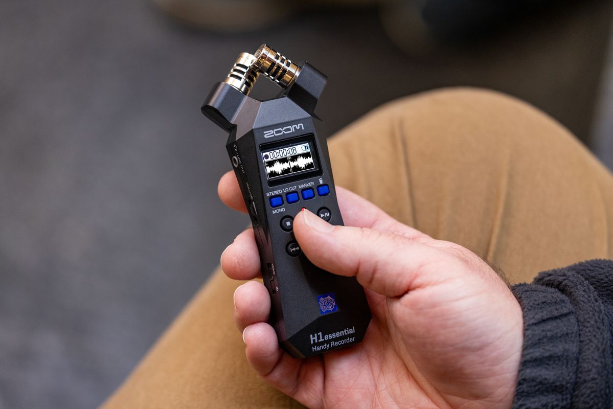 Máy ghi âm Zoom H1 Essential